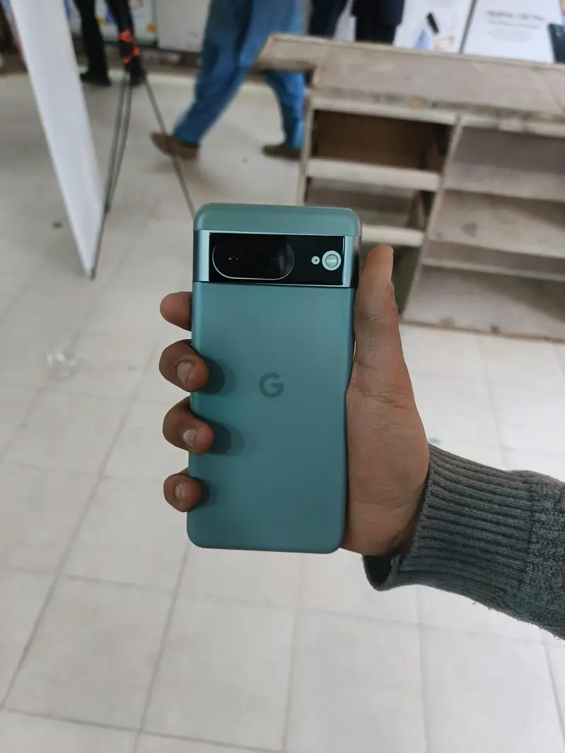 Google Pixel 8 Condition 10/10